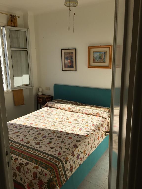 Appartement Palais Henri IV Nice Ruang foto
